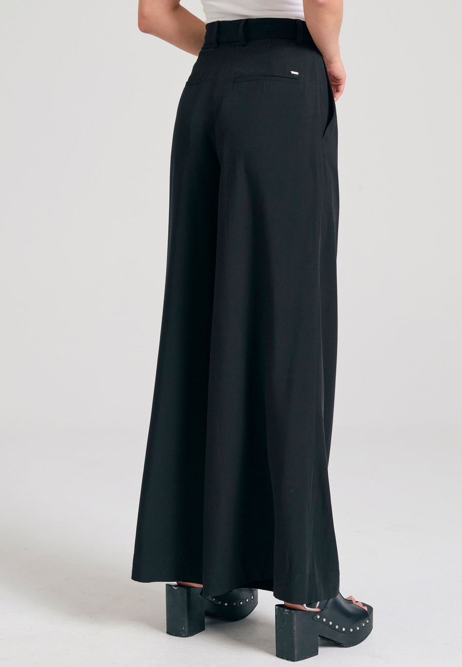 FBL011-111-02-BLACK-4.jpg