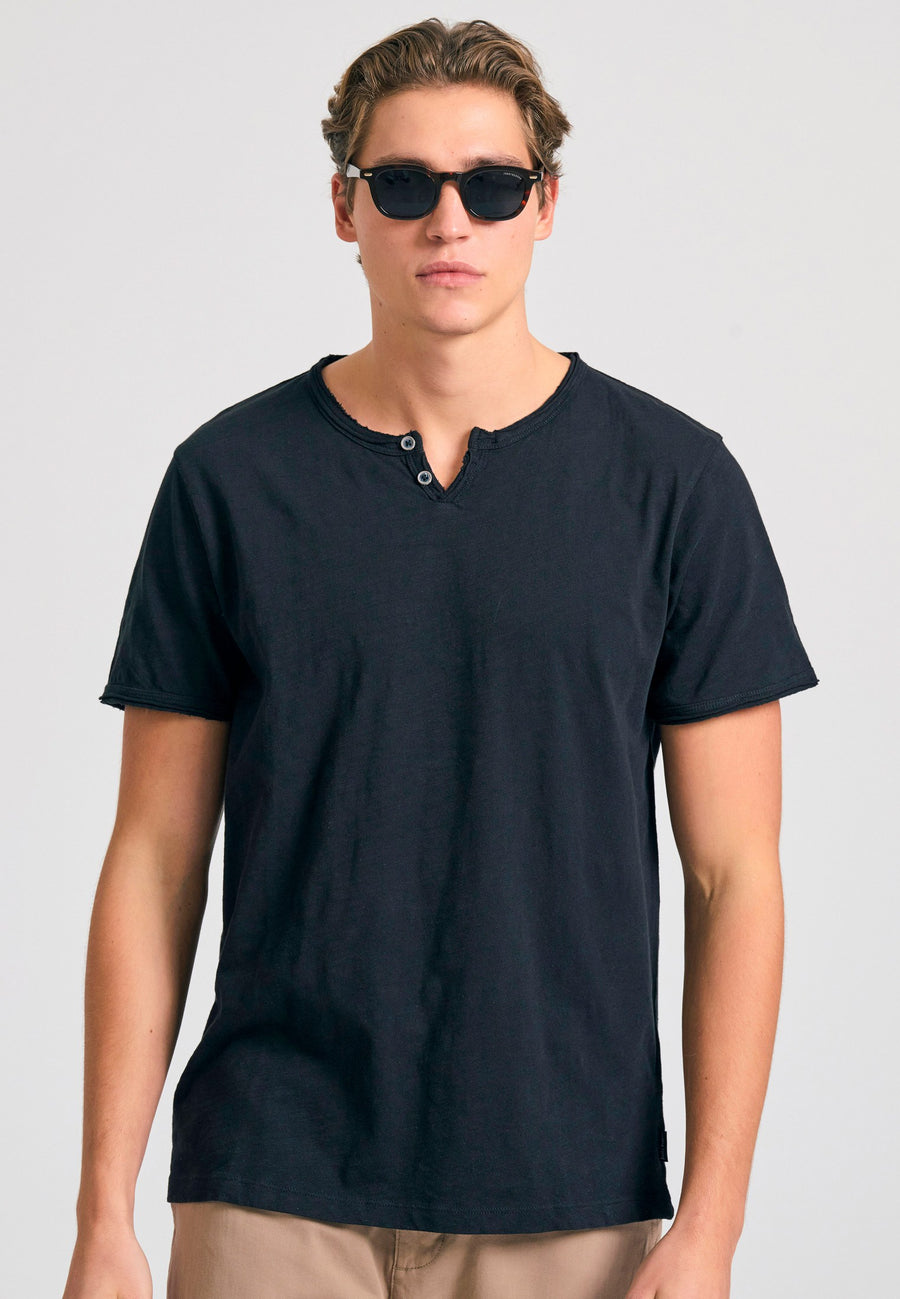FBM011-004-04-BLACK-1.jpg