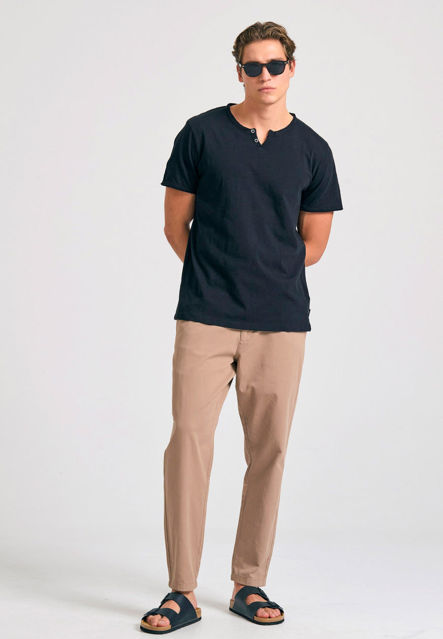 FBM011-004-04-BLACK-2.jpg
