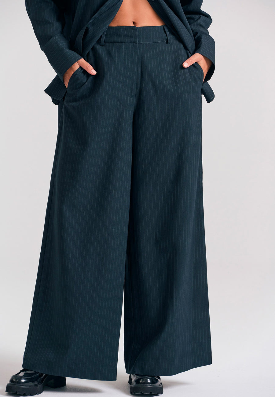 FBL012-115-02-NAVY-2.jpg